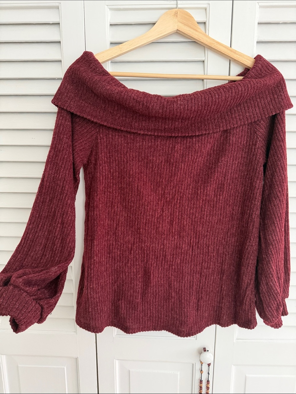 Off-Shoulder soft burgundy Sweater - Burgundy